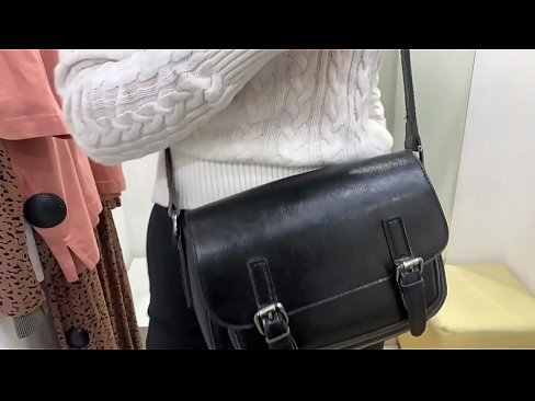 ❤️ Publiekelijke masturbatie van jonge teef FeralBerry met een dildo in de paskamer ️ Just porno at nl.mrpornogratis.ru ❌️ ❌️❤